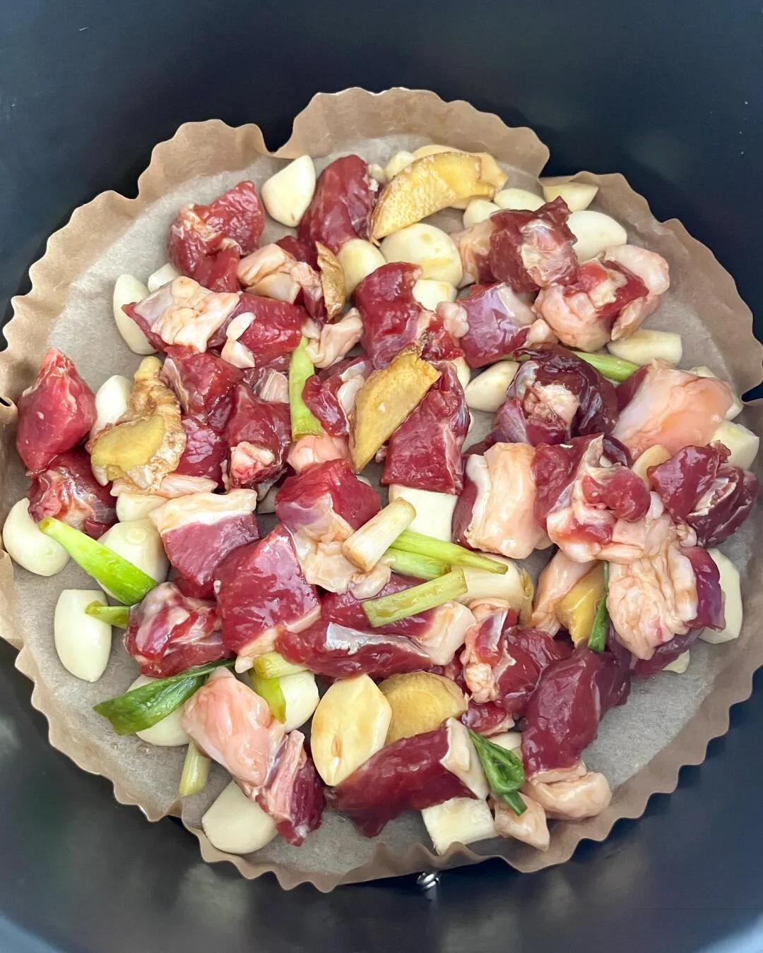 腌制烧烤羊肉串的方法,腌制烧烤羊肉串的方法视频