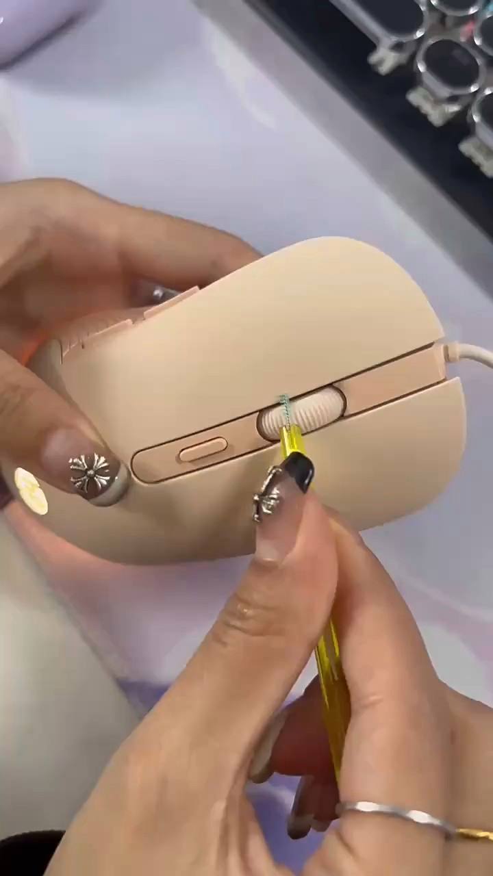 清理手机喇叭灰尘音频,清理手机喇叭灰尘音频有用吗