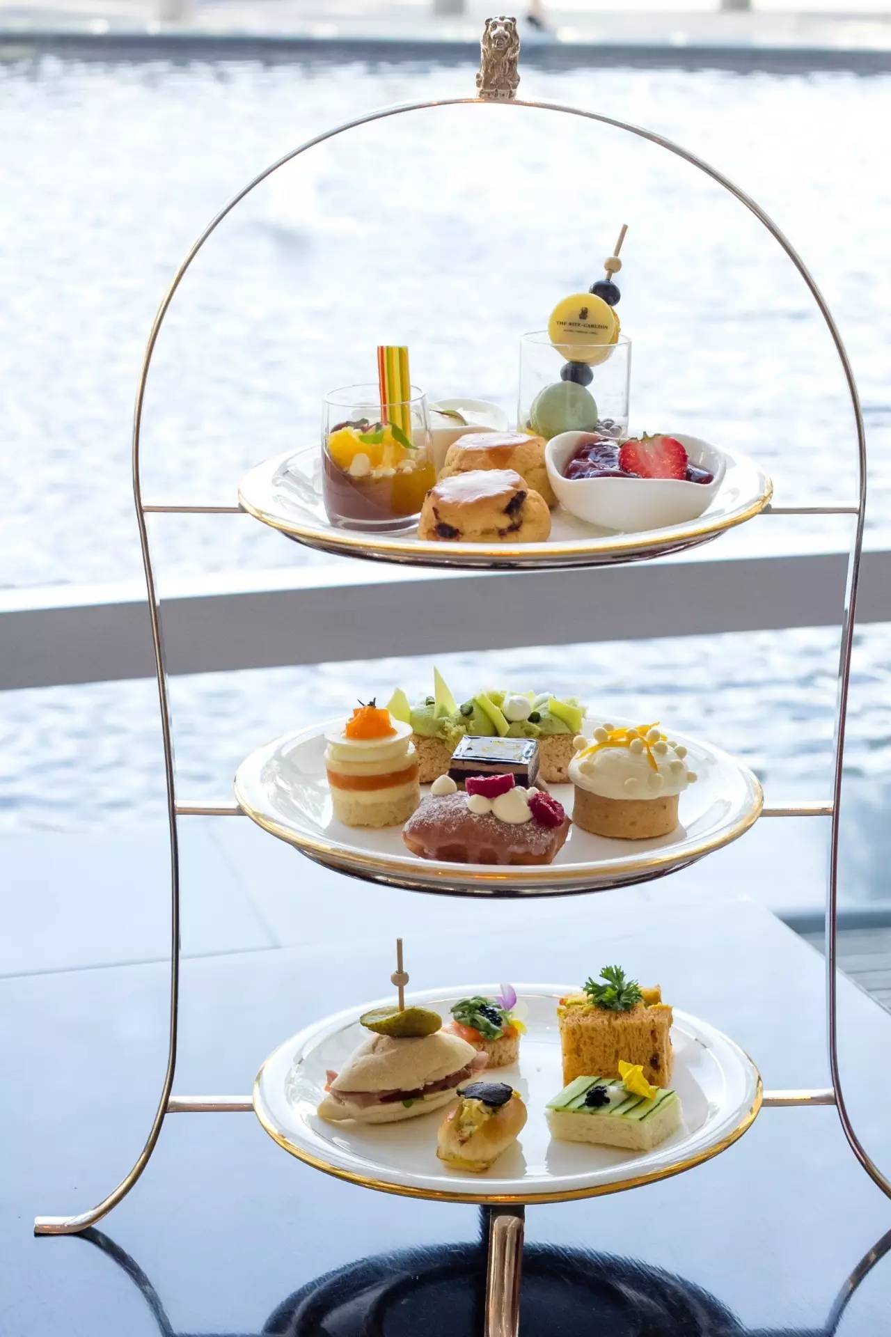 鱼子酱夫人是哪国人,no3036 鱼子酱fish