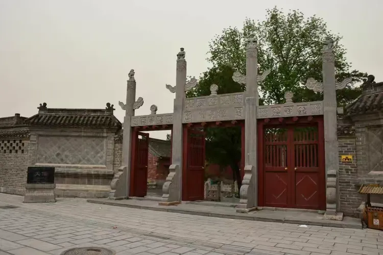 拱卫是什么意思,拱卫怎么读音