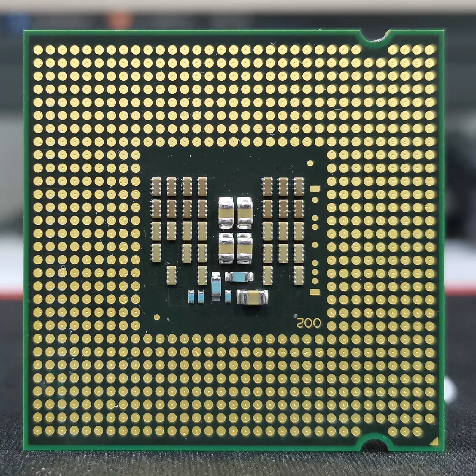intel处理器q8400与i34150,