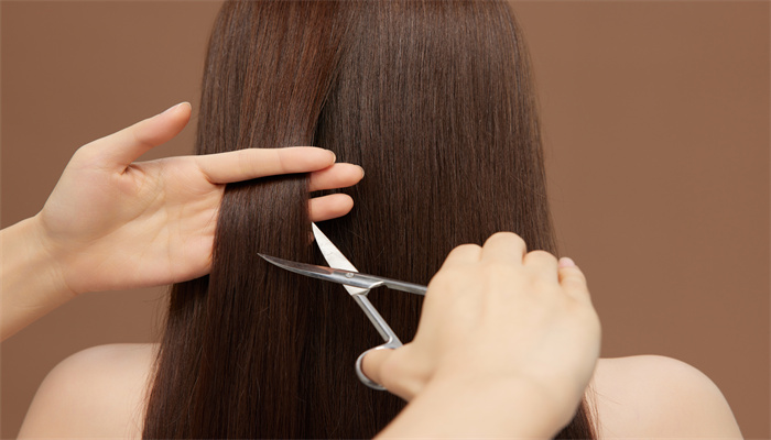 女人梦见头发剪短了,女人梦见头发剪短了很生气