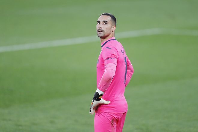 西甲电话门,西甲官方足球