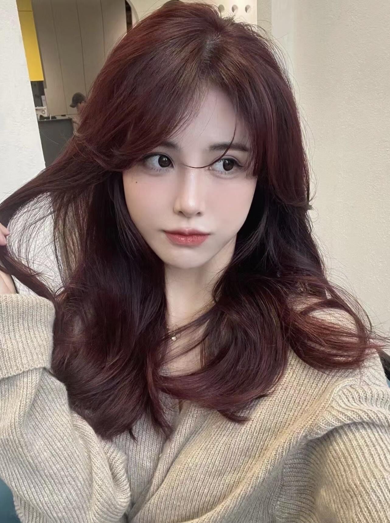 头发颜色焦糖色是什么颜色,头发颜色焦糖色是什么颜色的