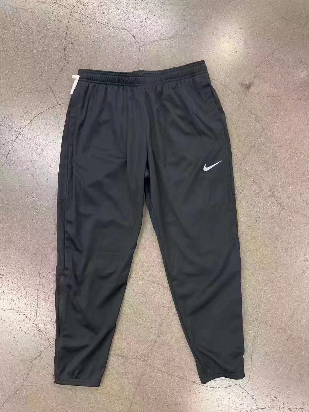 耐克xl是180还是175,nike的xl码可以穿多少斤