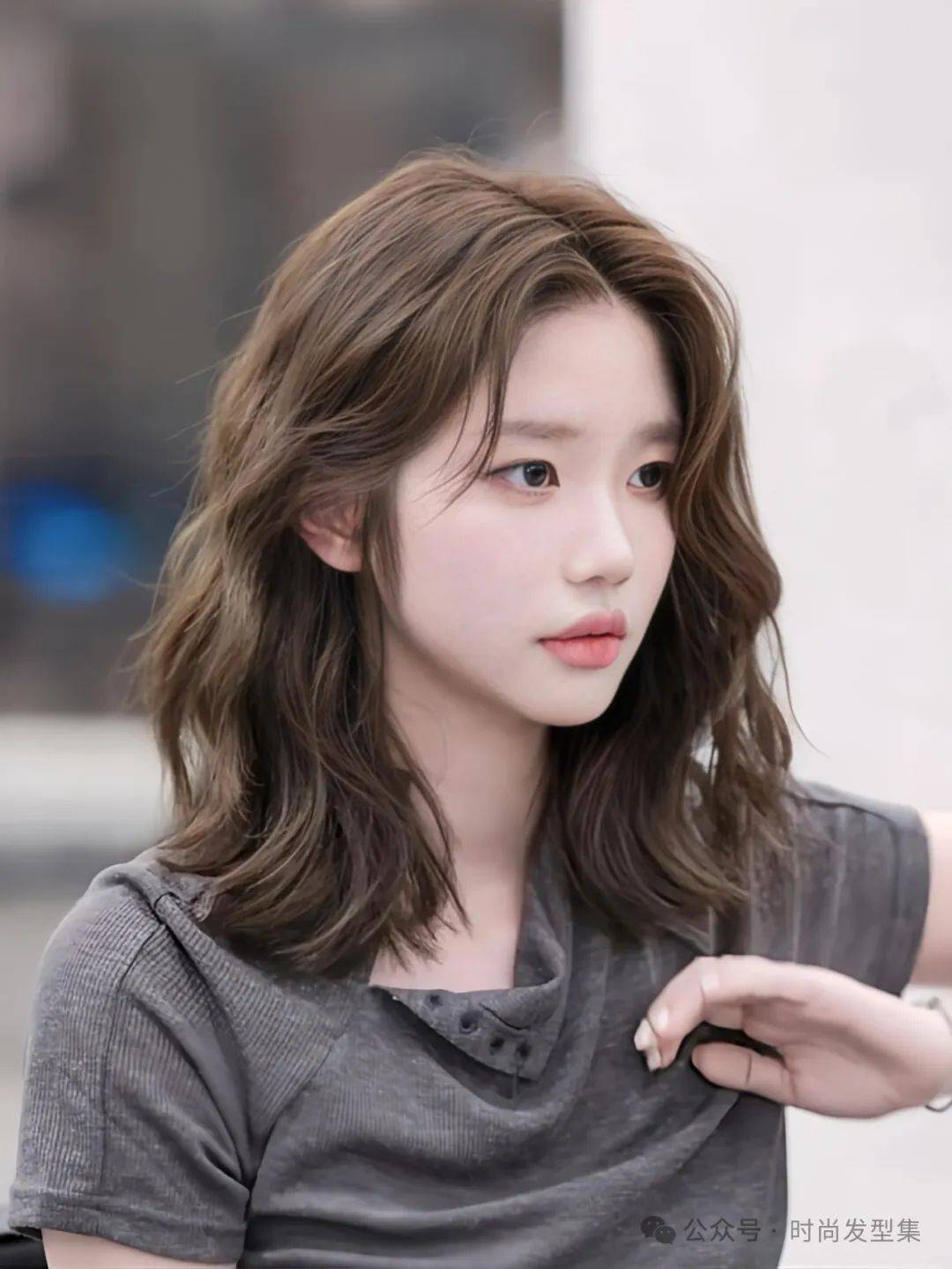 怎样的发型才显得年轻,怎样的发型才显得年轻一点