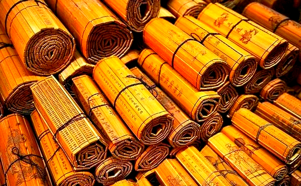 连章累牍的拼音连章累牍的拼音是什么,