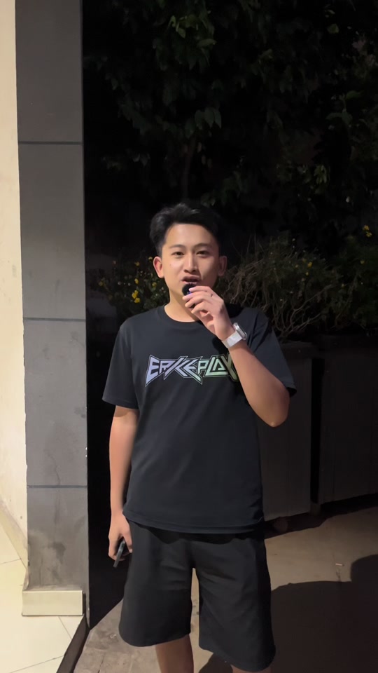 挂壁是什么意思,剧场挂壁是什么意思