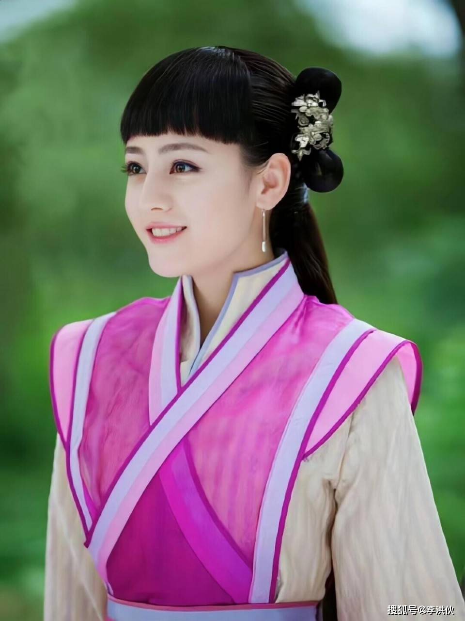 帝君饰演者的简介,帝君是哪个电视剧人物