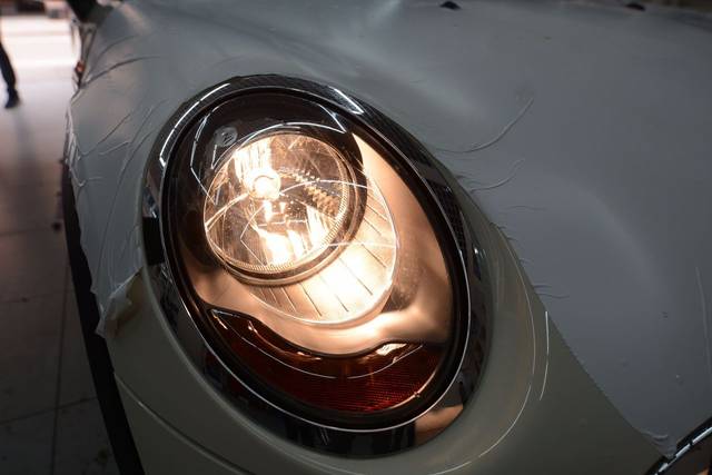 卤素灯是什么,卤素灯是什么颜色的光