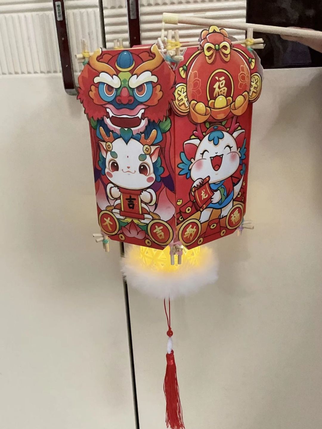 怎么用红包做灯笼手工简单又好看,怎么用红包做灯笼手工简单又好看视频