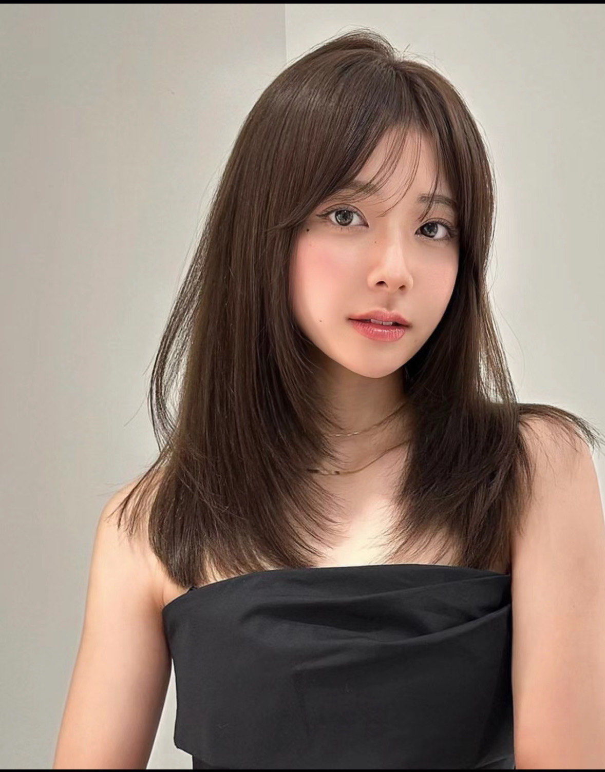 脸圆的女生适合什么发型,适合方圆脸的发型