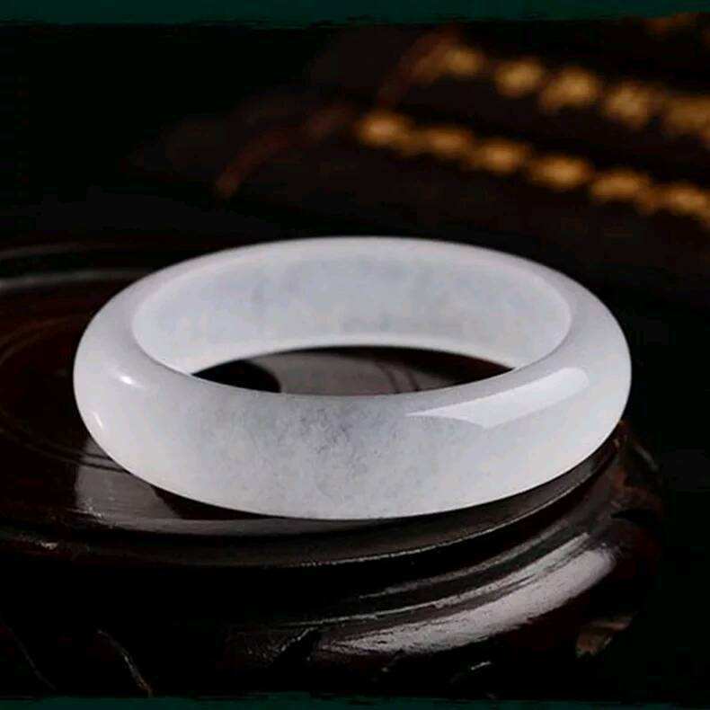 石英岩玉白玉,石英岩玉白色原石价格