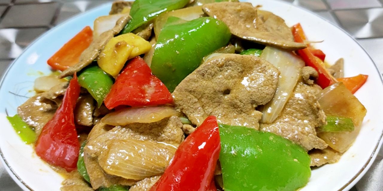 青椒炒猪肝怎么炒才好吃,青椒炒猪肝怎么炒好吃又嫩