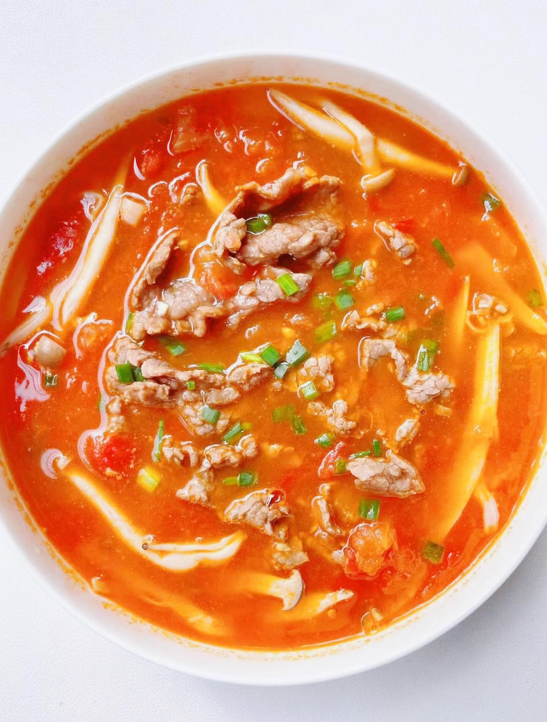 牛肉汤的简单做法,牛肉汤的做法最正宗的做法