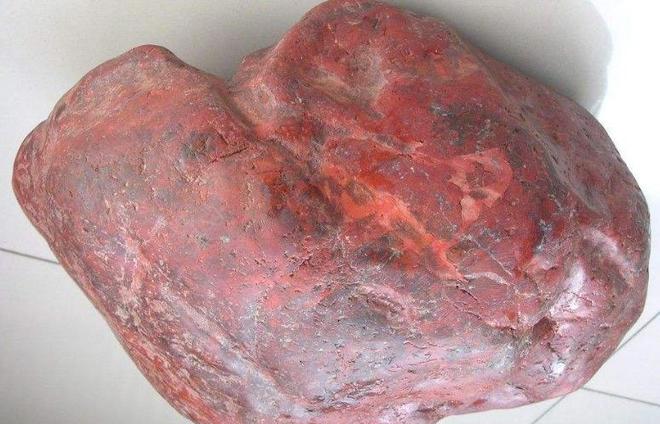 求赌石古玩鉴宝类小说,关于赌石鉴宝的长篇小说