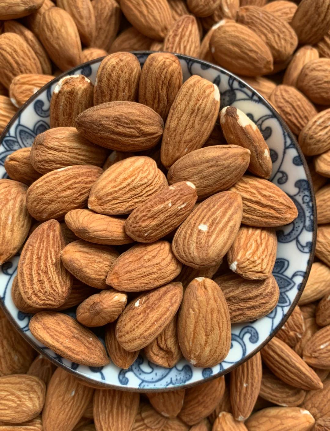 巴旦木怎么吃,巴旦木怎么吃最好