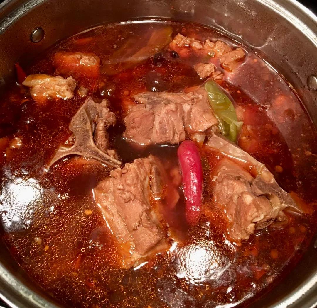 酱脊骨怎么做,酱脊骨怎么做才能肉嫩不柴,需要腌制多久?